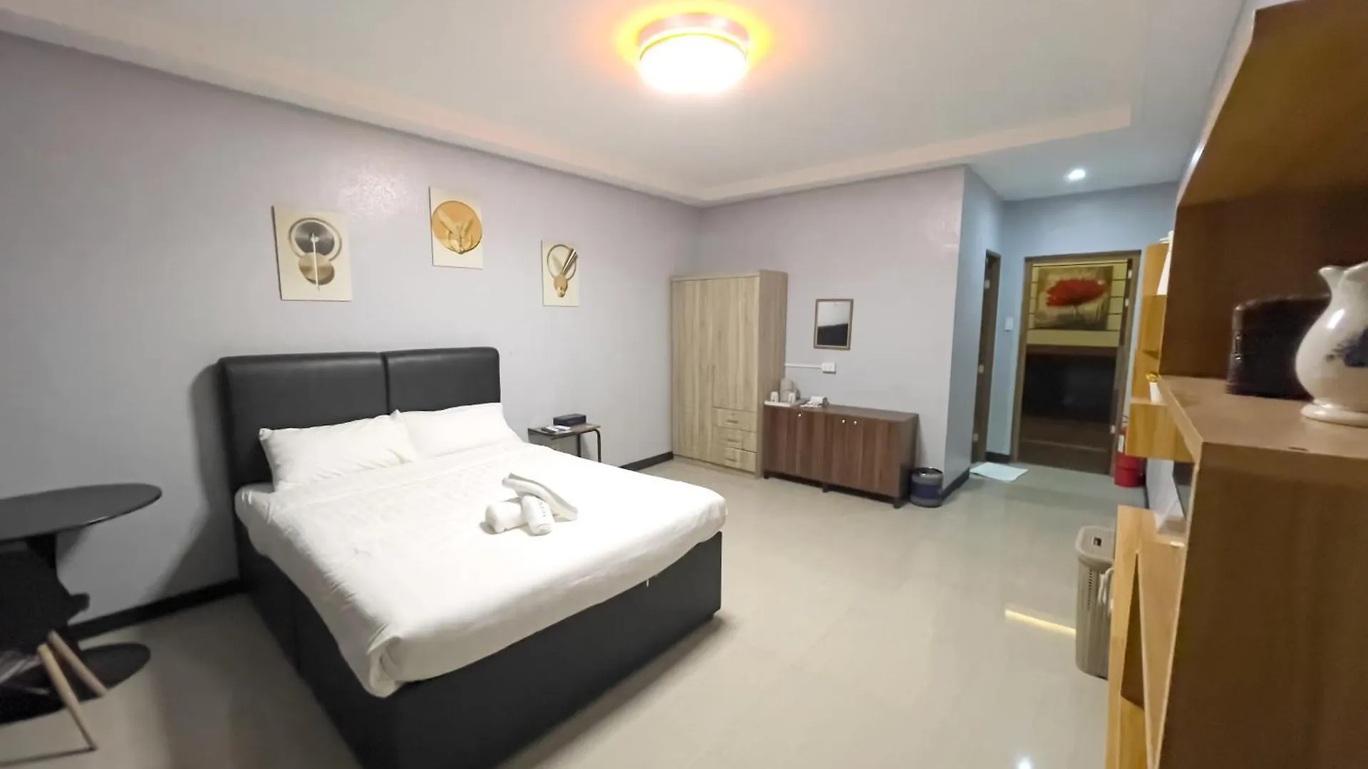 Valentine Hotel Angeles City